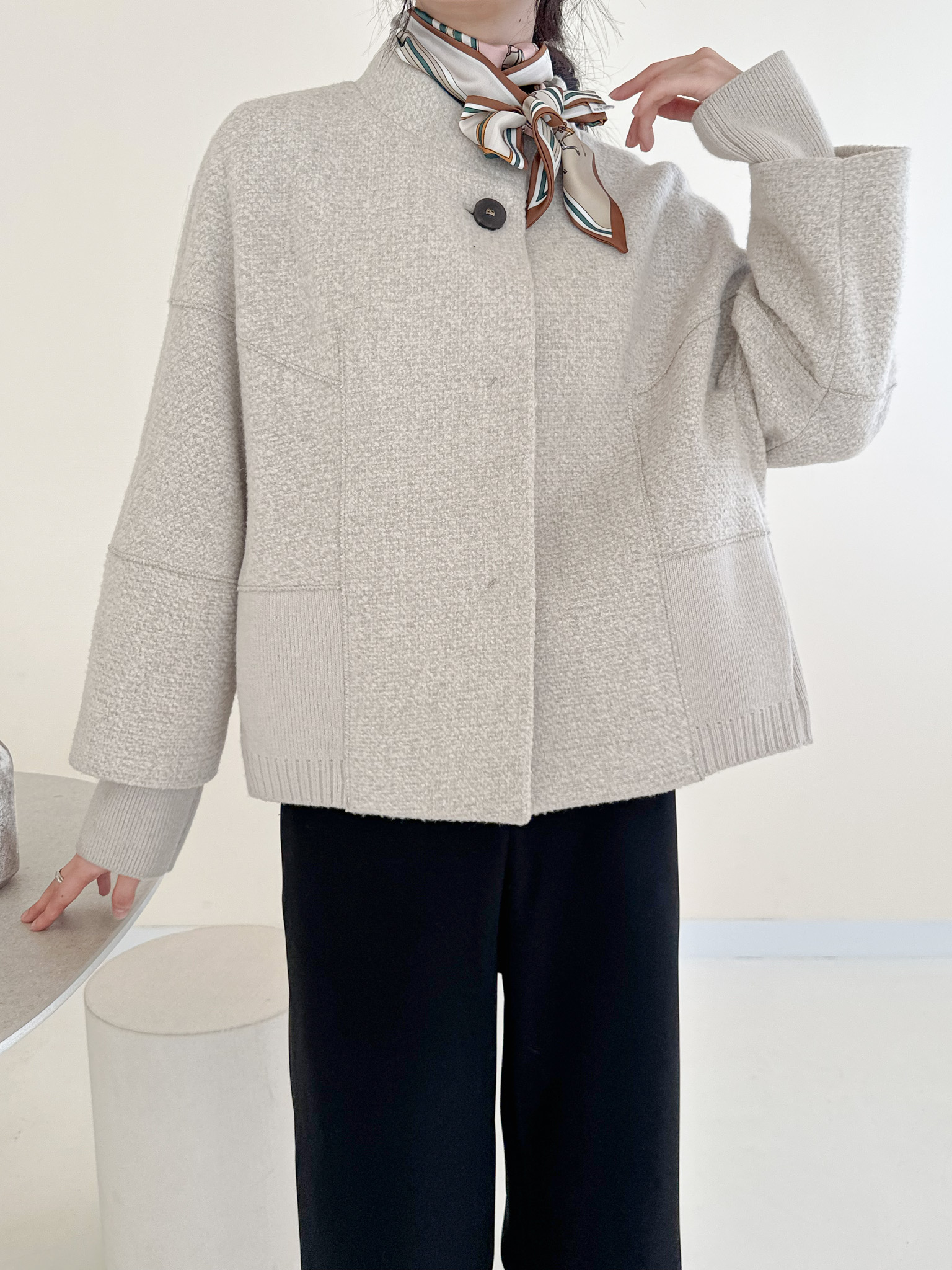 룩북 슬라이드 19