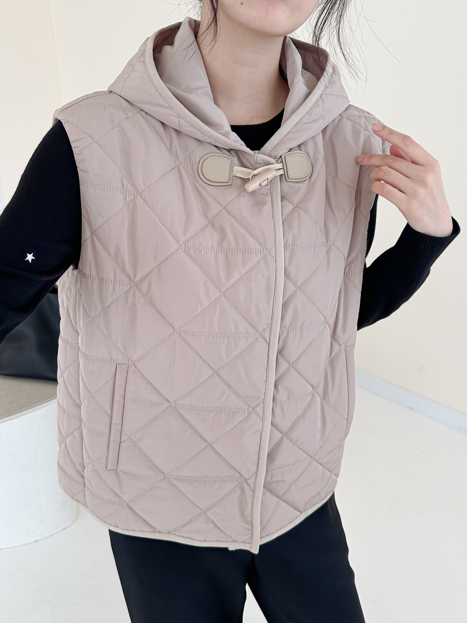 룩북 슬라이드 20