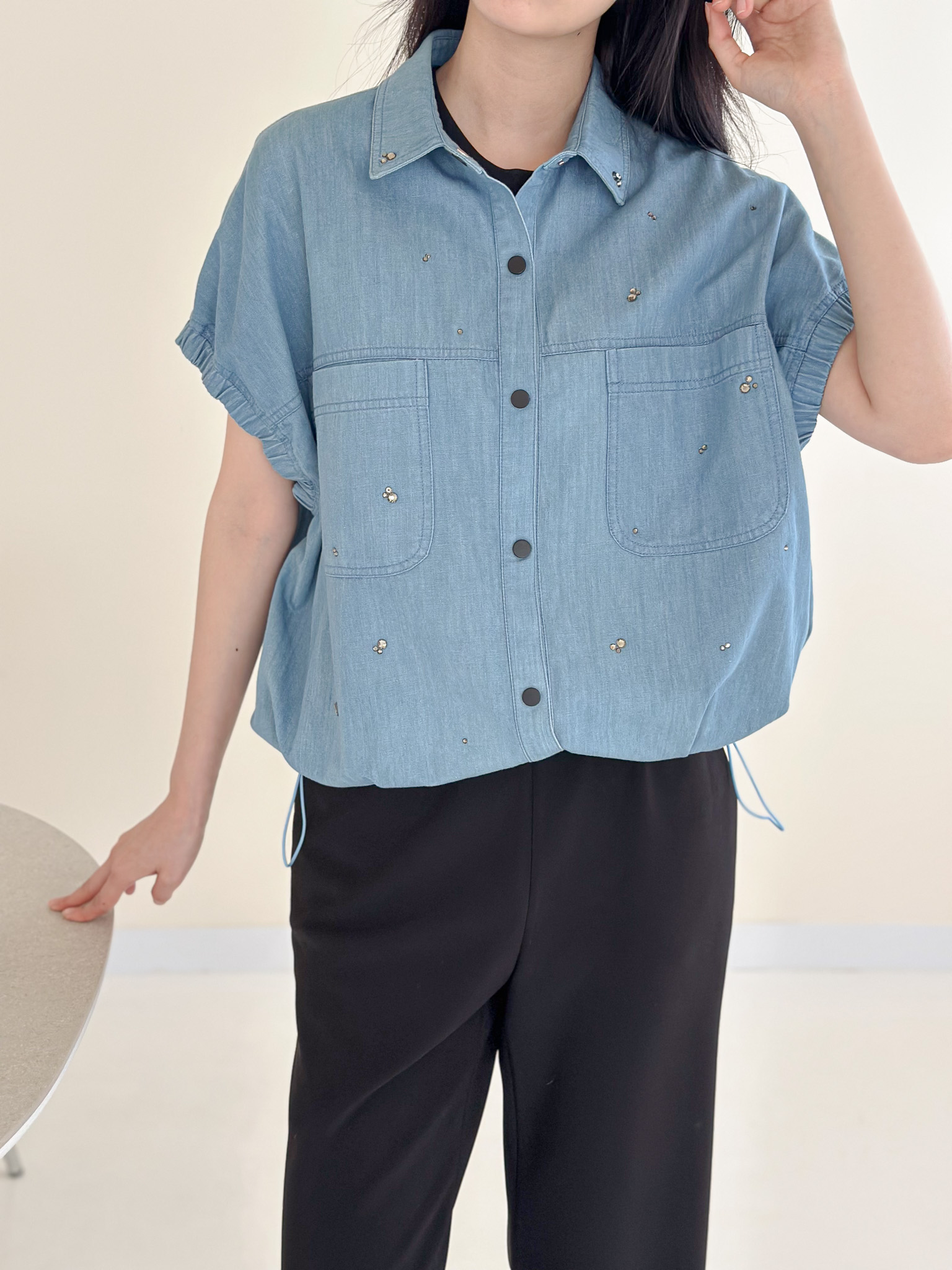 룩북 슬라이드 10