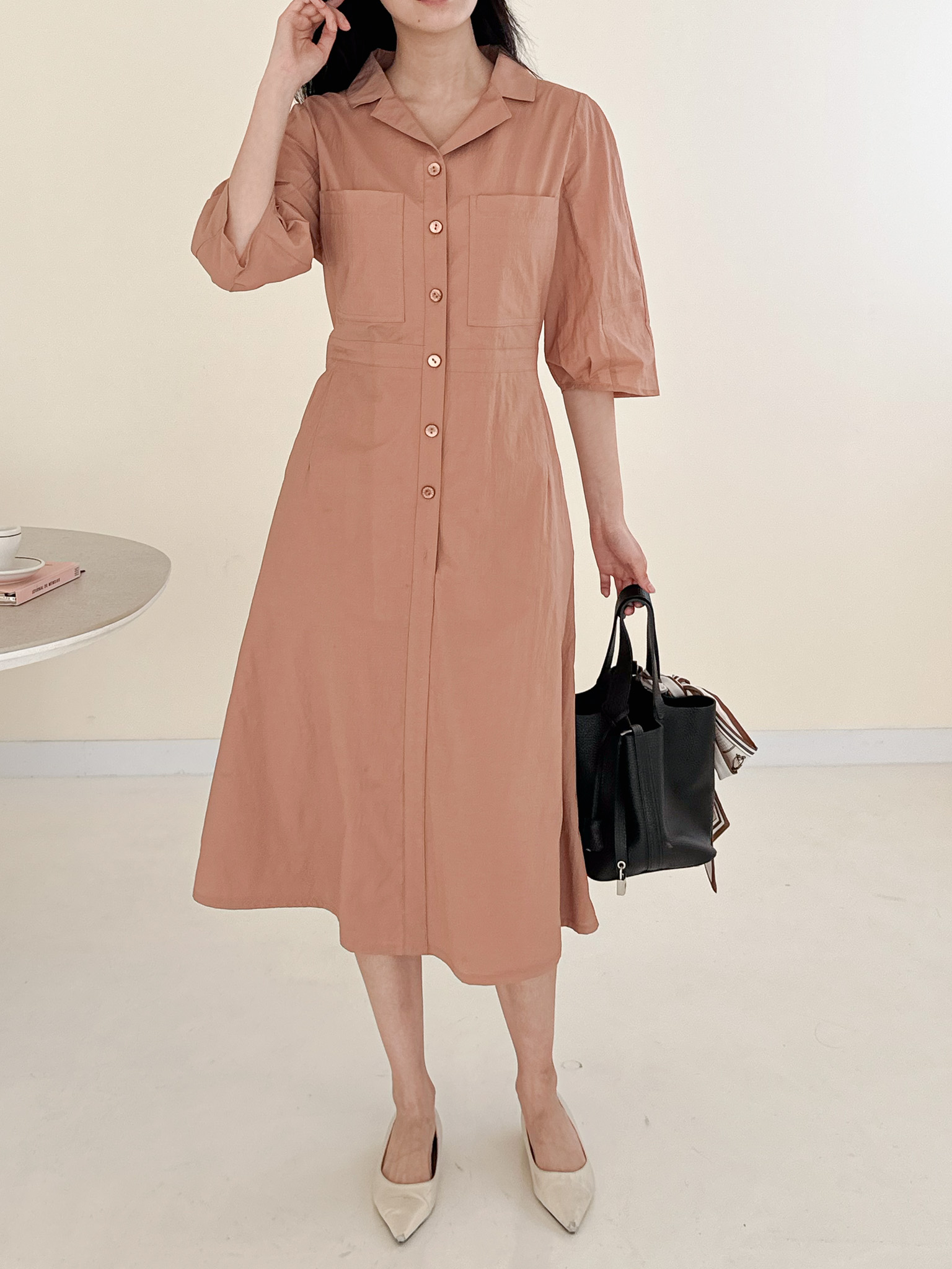 룩북 슬라이드 13