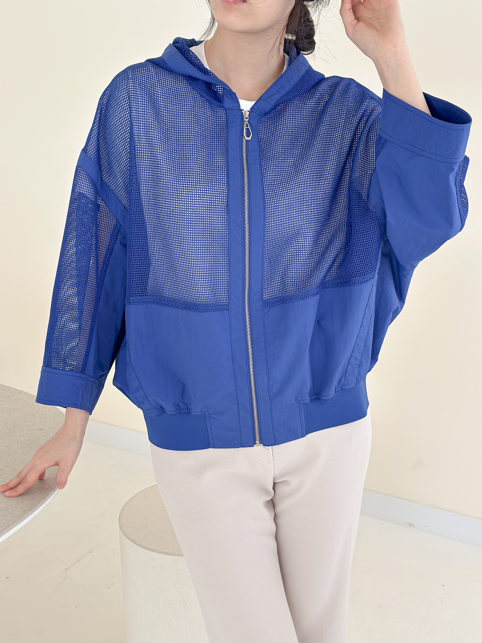 룩북 슬라이드 9